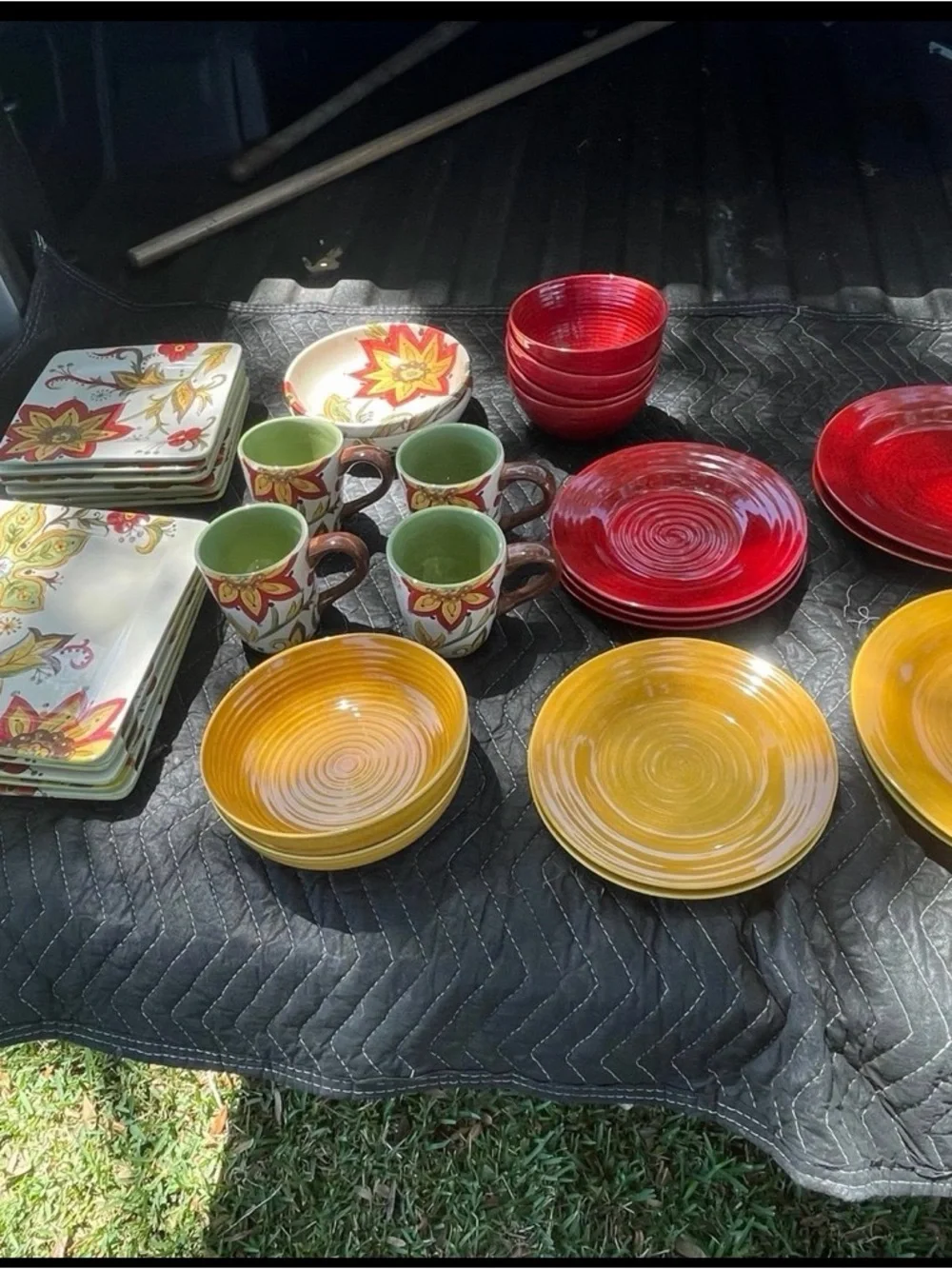 Colorful Stoneware Dinnerware Set - Red, Yellow, Green